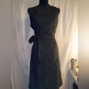 Tailor B. Moss Elegant Black Midi Dress